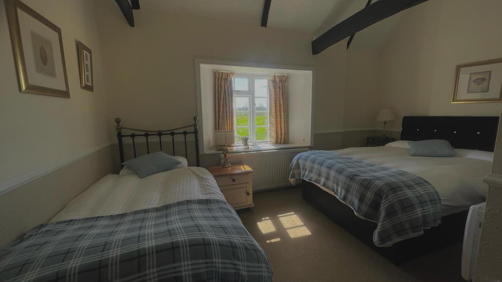 The Sibson Inn Hotel Water Newton Eksteriør bilde